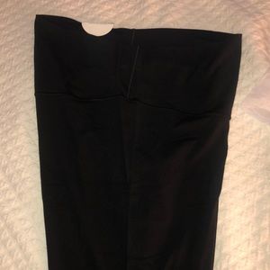 Aerie OFFLINE Real Me High Waisted 3/4 Crop